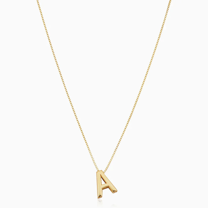 Inicial carta de amor – Collar en oro
