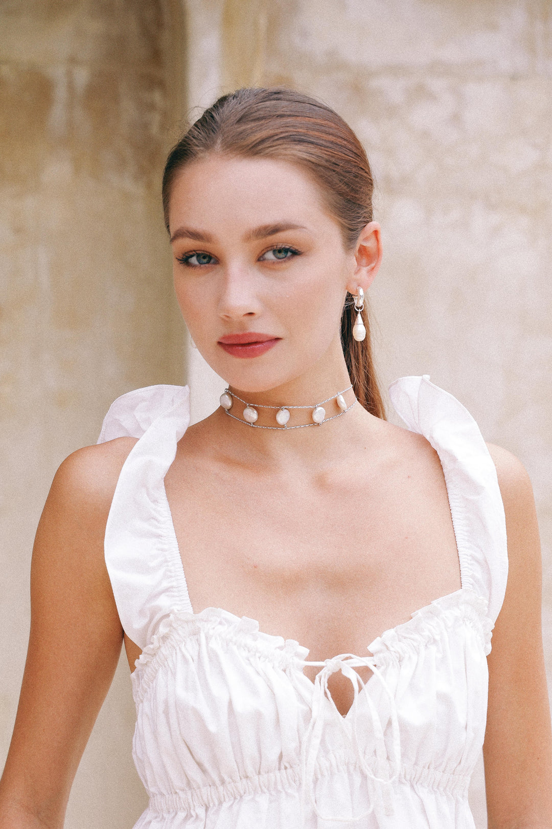 PENDIENTES DE ARO DE PLATA Y NÁCAR