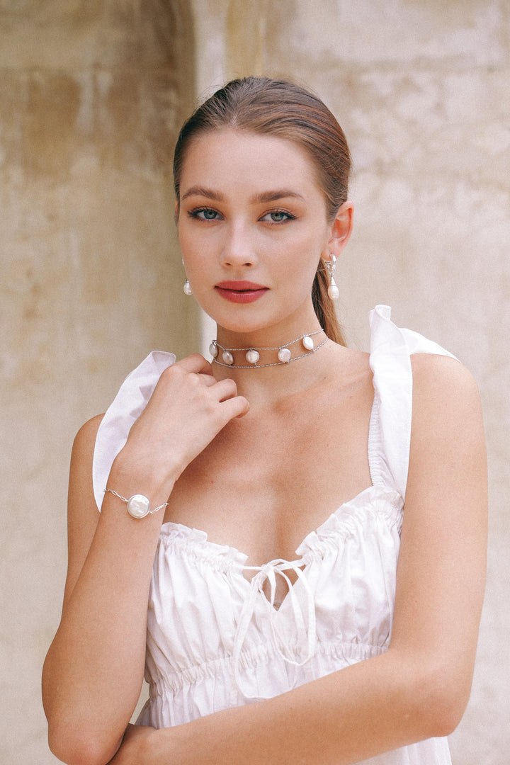 PENDIENTES DE ARO DE PLATA Y NÁCAR