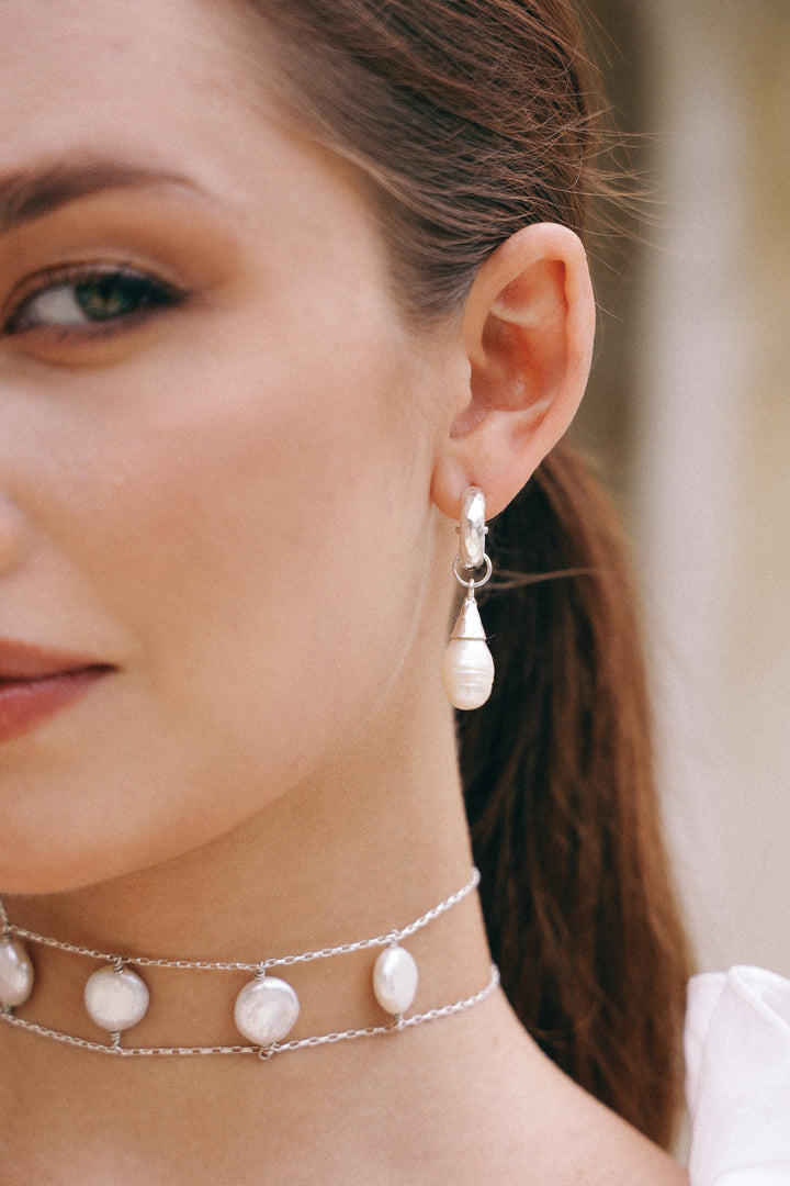 PENDIENTES DE ARO DE PLATA Y NÁCAR